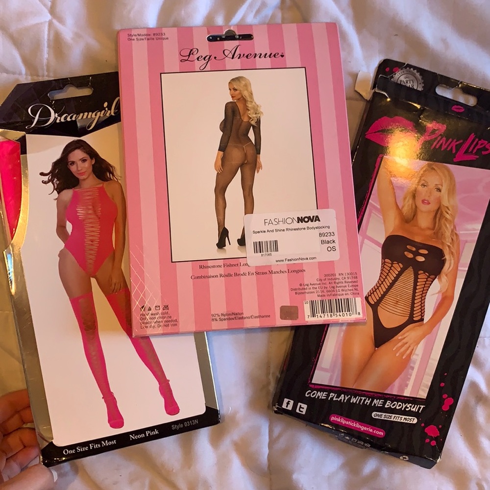 NWB LINGERIE LOT 3 bodysuits